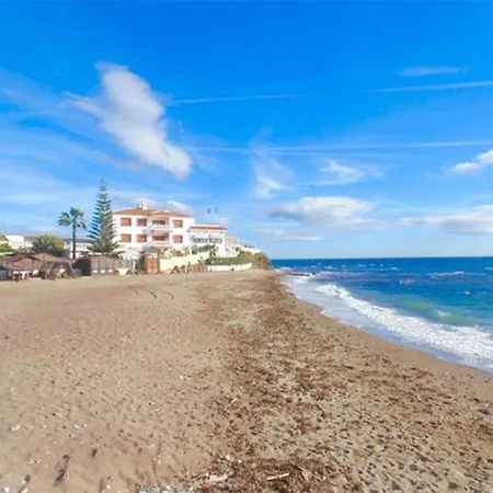 Luxurious 2 Bedroom 2 Bathroom Near Malaga